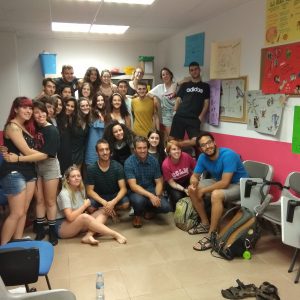 MONTAÑERO ALFREDO GARCÍA, ha venido al módulo a hablarnos sobre motivación y superación. MONTAÑERO ALFREDO GARCÍA, ha venido al módulo a hablarnos sobre motivación y superación.